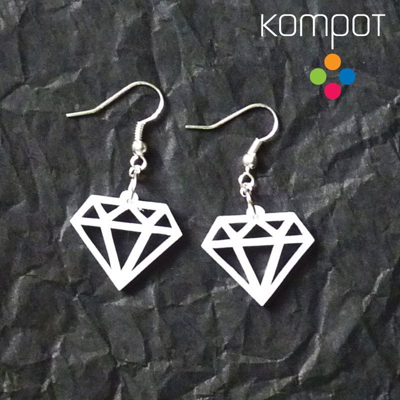 DIAMANTY malé, visací